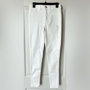 American Eagle 8 LONG white high rise skinny jeans